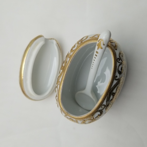 Noritake Christmas Ball 7 Piece Condiment Set - Picture 4 of 15